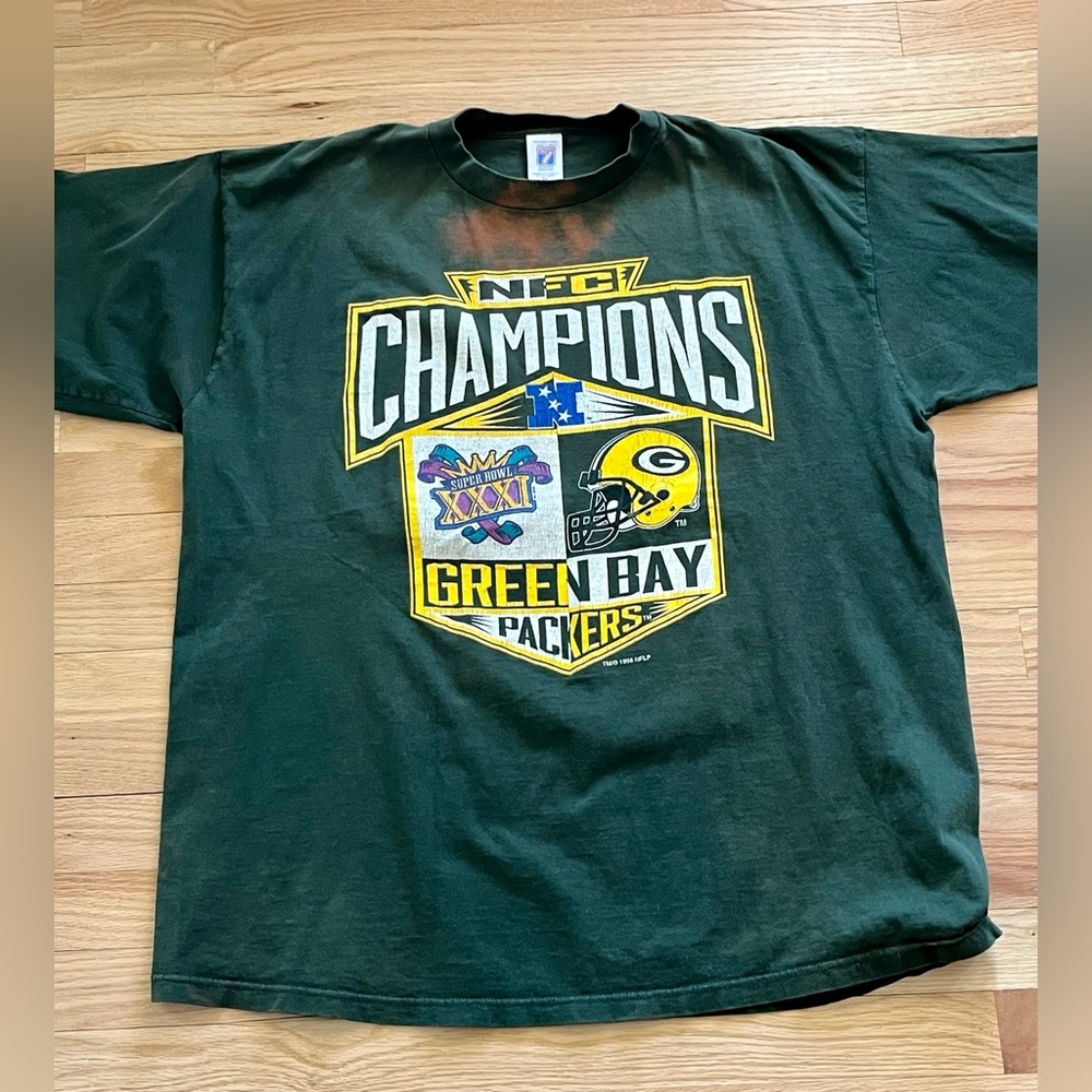 Vintage Green Bay Tee